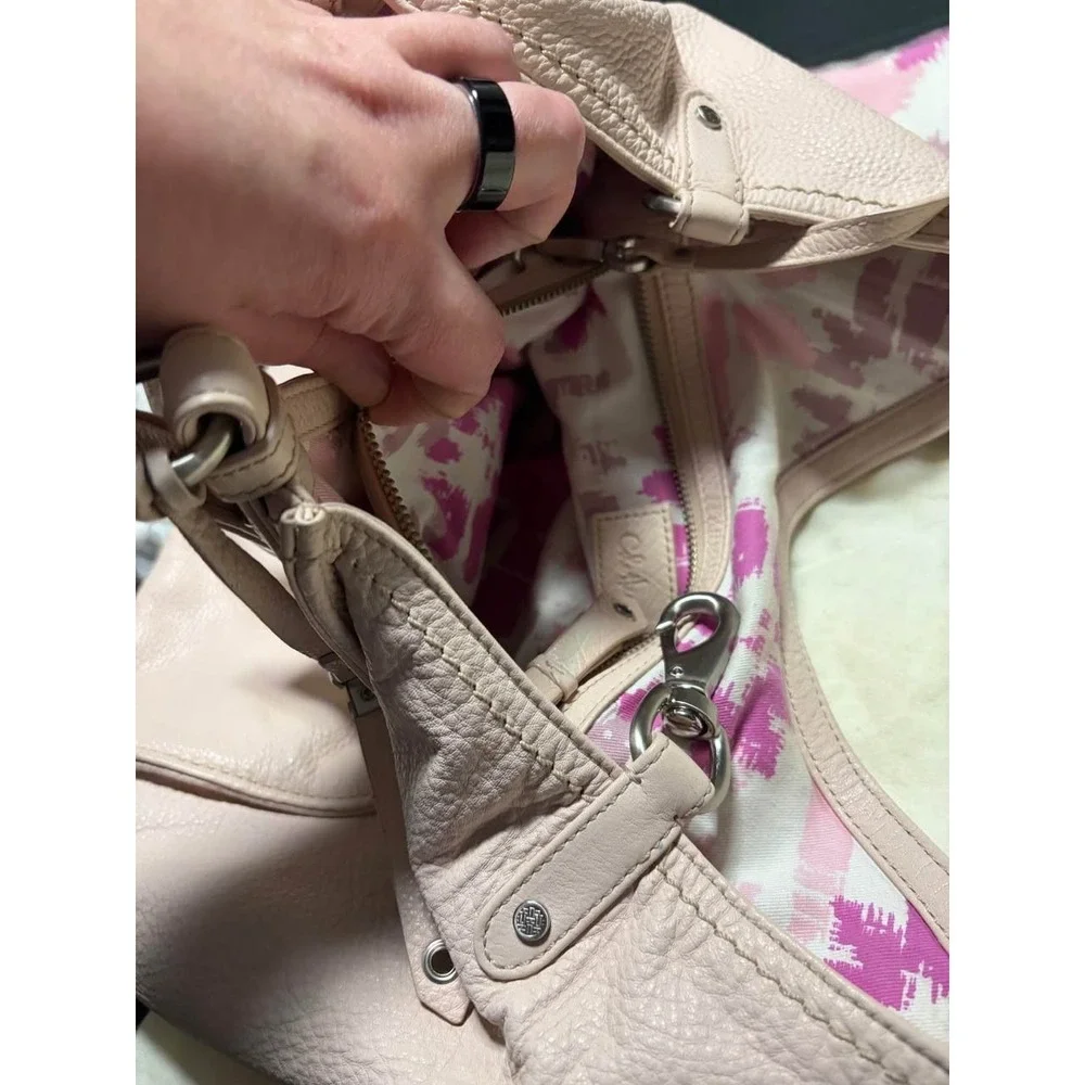 Cole Haan Blush Pink Pebbled Leather Hobo Shoulder Bag Dust Bag Wristlet EUC